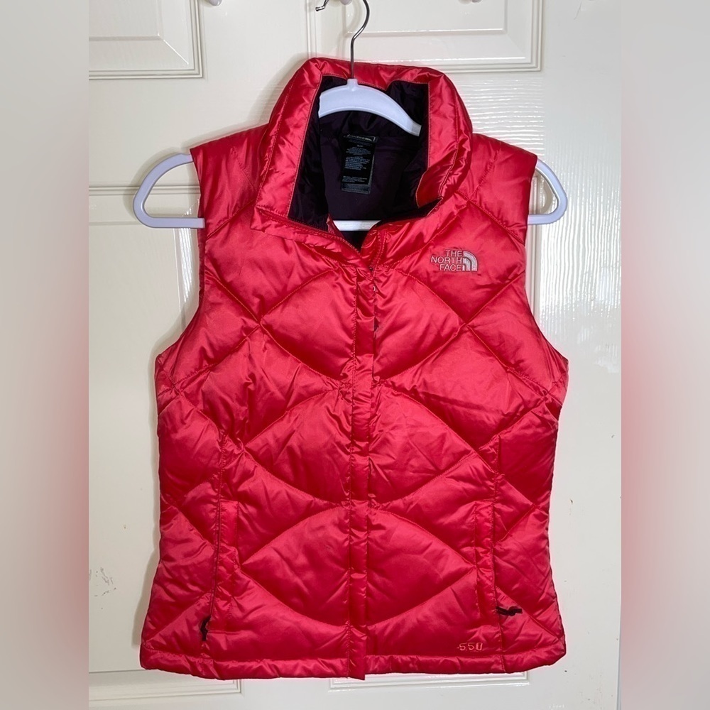 The North Face Women's Aconcagua Vest II Shiny RED - SIZE Small​​​​​​​​​​​​​ - Picture 8 of 11